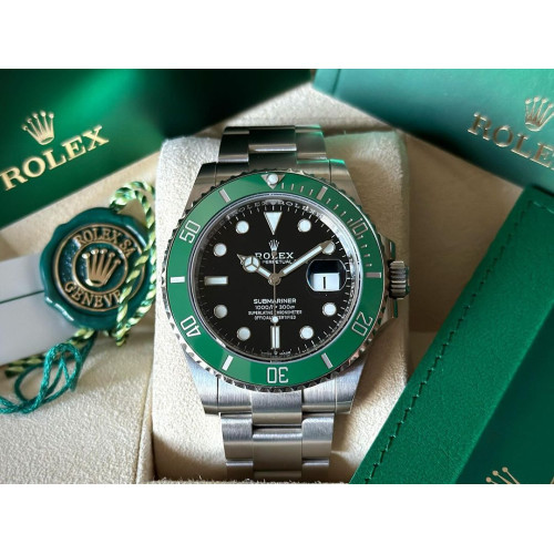 Rolex Submariner Date “Starbucks” Mark II Beze